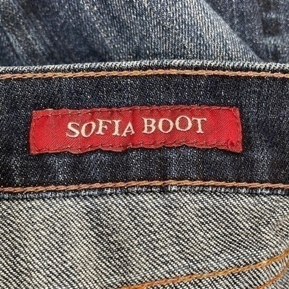 Lucky Brand | Sofia Boot Jeans - Picture 6 of 9